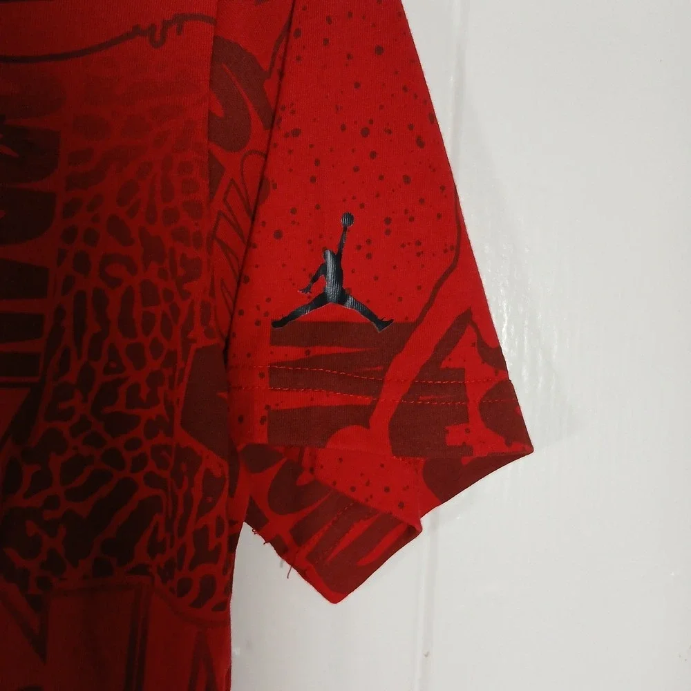 Jordan Boys Red All Over Print Jumpman Logo T-Shirt Size Large (12-13) C258-R78 - Picture 4 of 9